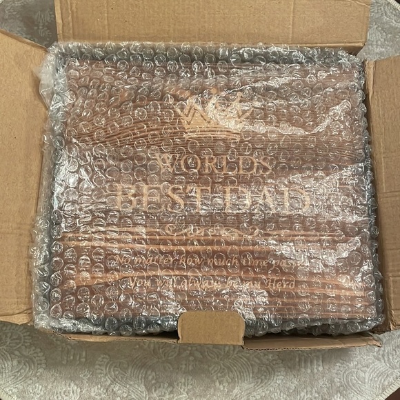 Brand New "World's Best Dad" Whiskey Glass Gift Set Wooden Engraved Box Stones - Picture 10 of 16